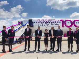 Флотилията на Wizz Air набъбна до 100 самолета