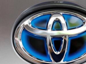 16 завода на „Тойота“ временно спират работа 