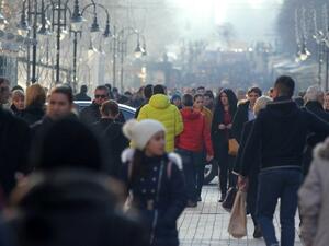 Евростат: Половината българи не могат да се справят с неочаквани разходи 