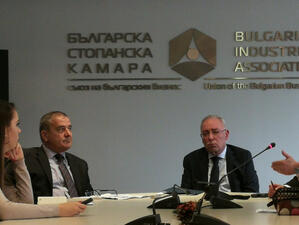 Българският бизнес очаква несигурна година без подобрения в публичните разходи
