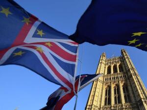 Британският парламент гласува сделката Брекзит на 15 януари