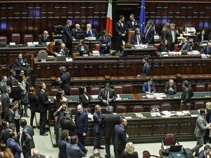 Италианският парламент одобри тази вечер първият бюджет на народа представен