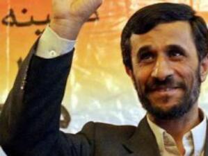 Президентът на Иран Ахмадинеджад поема ръководството на петролното министерство