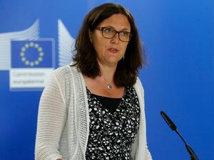 Европейският комисар за търговията Сесилия Малмстрьом заяви в петък че