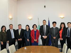 Китайска бизнес делегация проучва възможностите за инвестиции и търговия в България