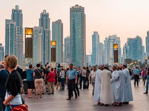 Дубай разрешава алкохол на туристите