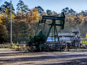 Доказаните световни запаси от петрол са се увеличили до 1.549 трлн. барела