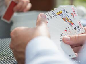Как да разпознаем признаците на хазартна зависимост и как да се борим с нея