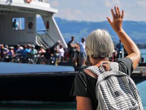 Опашки се извиват по по гръцките пристанища заради проверки на Covid документи