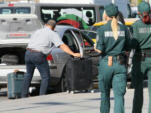 Засилени мерки за сигурност на летищата в страната след вчерашните сигнали за бомби