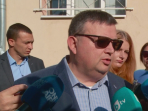 Сотир Цацаров: Девет кандидати са със свален имунитет