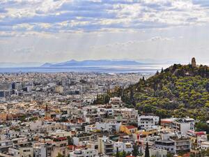 Стачка блокира транспорта и институциите в Атина