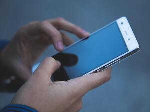 Трите китайски мобилни оператора пуснаха 5G пакетите си
