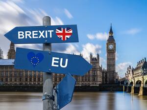 Застраховател: Сделка между Великобритания и ЕС има, рискове и перспективи – също