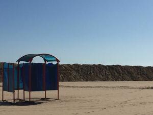Защитават пясъчната ивица в Слънчев бряг с диги
