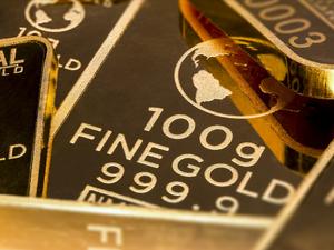 Цената на златото скочи над 2 000 долара за тройунция