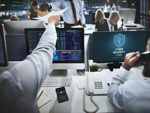 Комисията по електронно управление подкрепи по-тежки наказания за киберпрестъпления