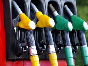 Цените на горивата продължават да се повишават