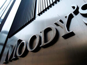 Moody's понижи перспективата за цялата банковата система на САЩ до "негативна"