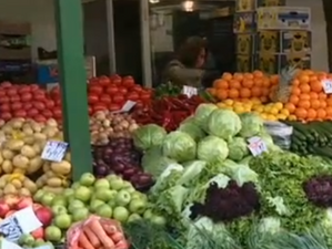 Пазарите в София отново отвориха