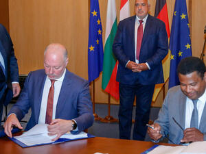 Договорът за концесията на летището в София беше подписан днес