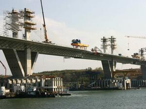 Инфраструктурата около Дунав мост II е в окаяно състояние