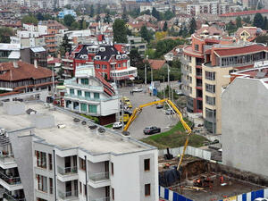 Само около една пета от домакинствата могат да си позволят средно жилище в София