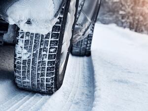 Подходящите за зимата гуми са задължителни от днес