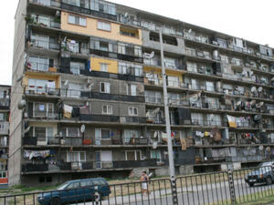Все по-малко българи имат собствени жилища 