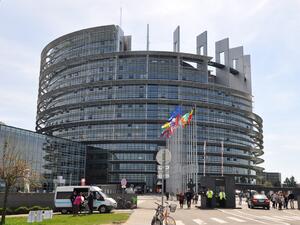 Еврокомисията одобри първото плащане от 1.37 млрд. евро по плана за възстановяване