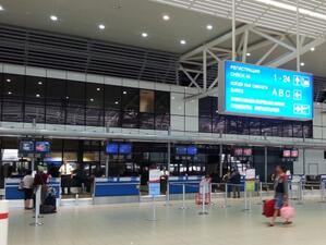 Пътниците на летище София са все още по-малко от преди пандемията