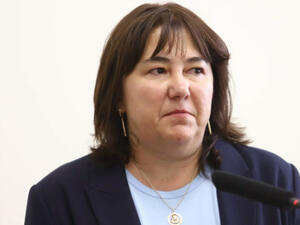 Росица Велкова: Трудно може да се постигне бюджетен дефицит от 3% за 2023 г.