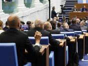 Депутатите гласуват промени в Закона за българите, живеещи в чужбина