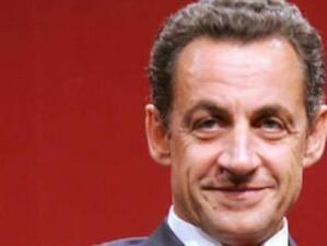 Лидерът на крайната десница във Франция може да елиминира Саркози от балотаж
