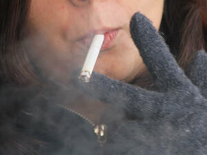 Издадени са близо 800 акта за нарушения на забраната за пушене