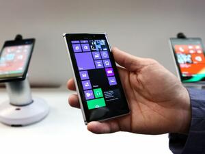 Nokia удря европейския пазар с Lumia 925