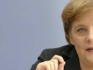 Ангела Меркел подкрепя удължаването на крайния срок на гръцкия дълг