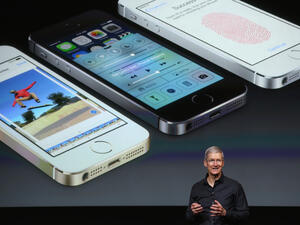 Apple официално поеха по пътя на конкуренцията