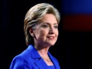 Хилари Клинтън: Санкциите срещу Иран дават резултат