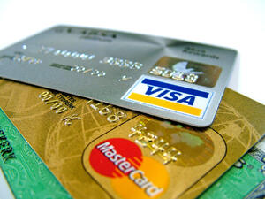 Visa и MasterCard  работят отново с руските банки