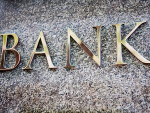 Русия затваря четири украински банки в Крим