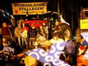 Протести в 50 германски града срещу транспорта на ядрени отпадъци