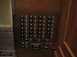 Забраняват използването на части втора употреба при ремонт на асансьори