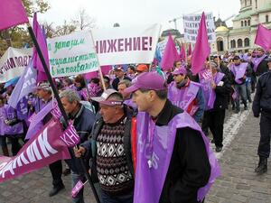 Работници от „Напоителни системи“ излизат на протест - нямат заплати от месеци