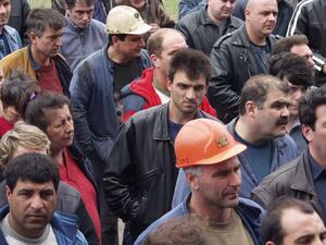 Миньори от мини "Бобов дол" на протест заради неизплатени заплати