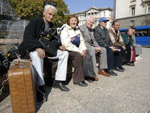 От КНСБ настояват възрастта за пенсиониране да не се променя от 2015 г.