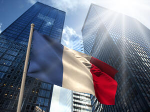 Франция „виновна“ за подобряването на бизнеса в еврозоната