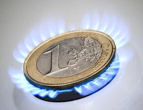 Цената на природния газ пада от 1 юли