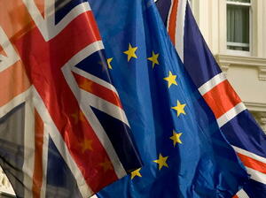 ЕС: Лондон ще запази достъпа си до единен пазар, ако се съгласи на свободно движение на работници