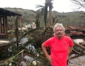 Ураганът "Ирма" помете острова на Ричард Брансън